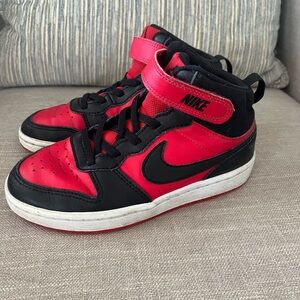 Nike Kids Black and Red High-Top Sneakers mid court 2